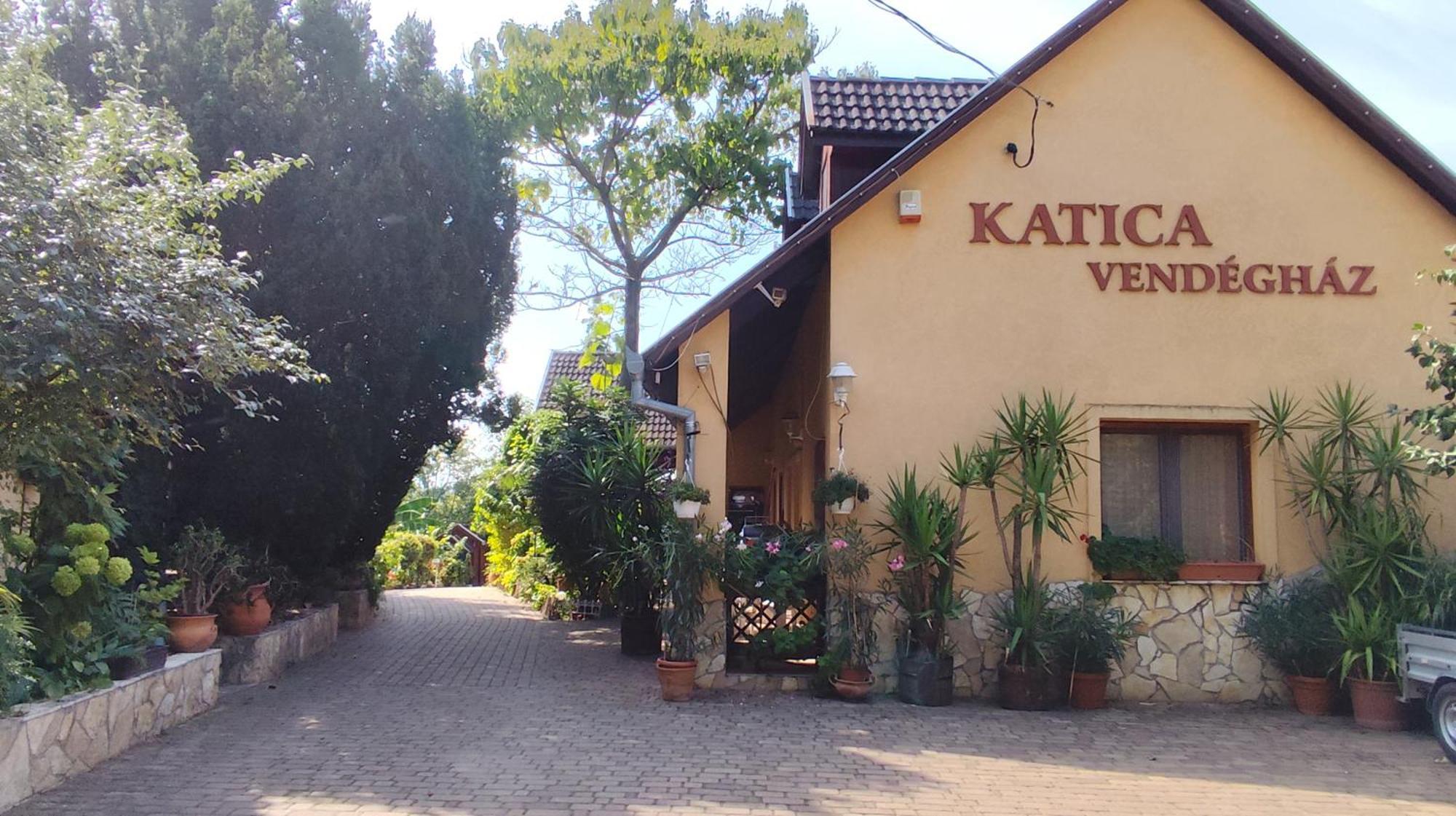 Katica Vendégház Siófok Exterior foto