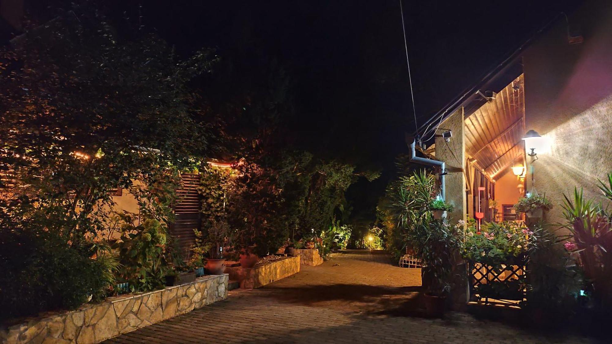 Katica Vendégház Siófok Exterior foto